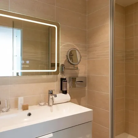 Hotel La Bastide Gourmande 3*