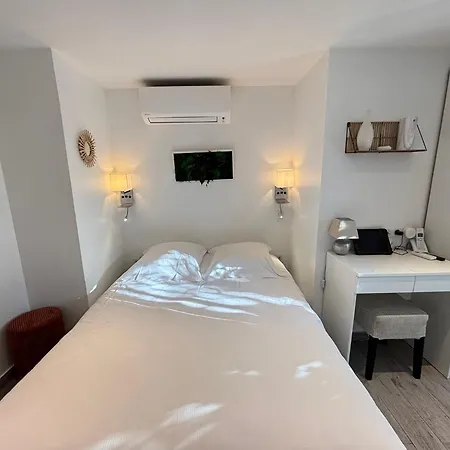 Hotel La Bastide Gourmande 3*